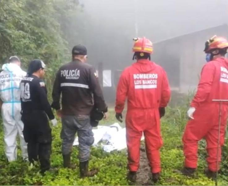 Hallazgo de los cadáveres de madre e hija.