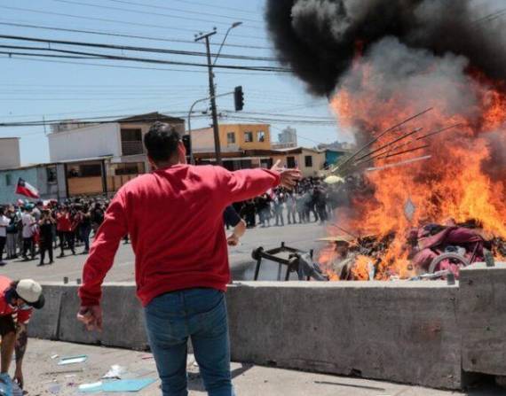 Muestras de violencia contra migrantes en Antofagasta.