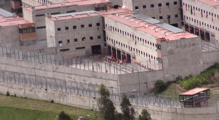 Reos muertos en cárcel de Turi fueron asesinados a golpes, señala informe