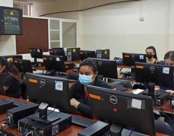 Algunos estudiantes intentaron rendir el examen el pasado 23 de marzo de 2022 y no lo lograron