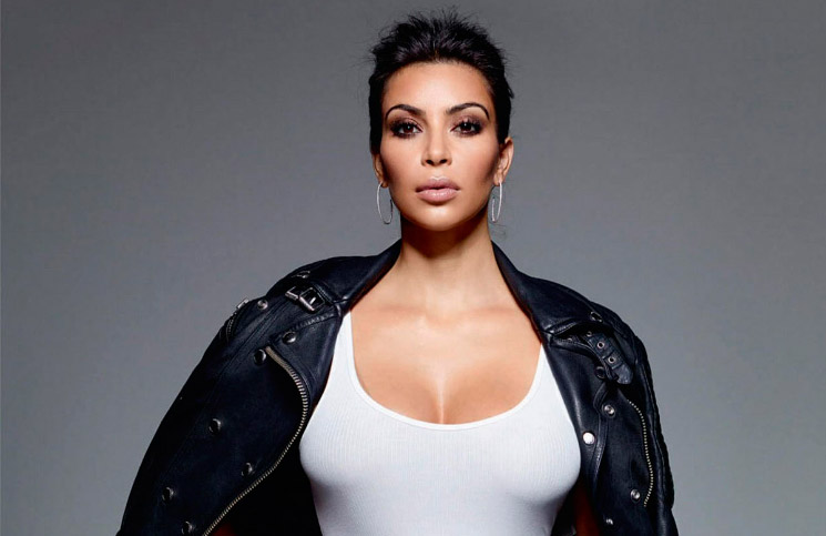Kim Kardashian anunció un &quot;proyecto secreto&quot; con atrevida foto