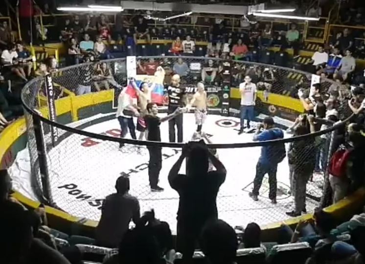 Ecuatoriano Luna gana primer título en la MMA