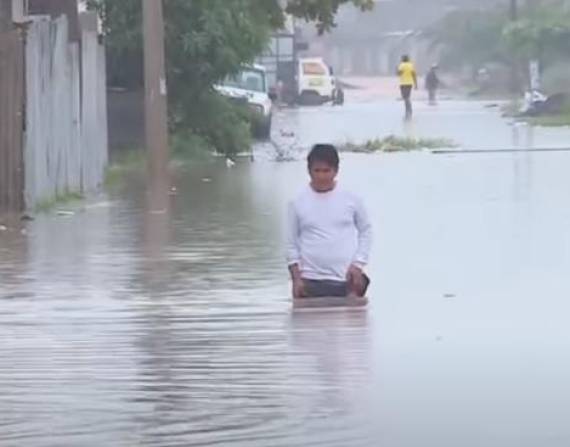 En Guayaquil y Durán miles de familias están afectadas por las inundaciones