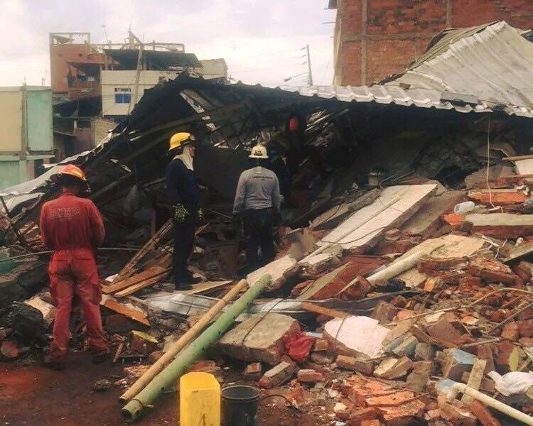 Día del Bombero: Paola Cevallos, cuenta sus experiencias en los desastres naturales