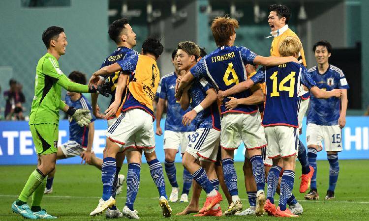 Qatar 2022: Ecuatoriano ganó más de 1.300 dólares con la sorpresiva victoria de Japón sobre Alemania