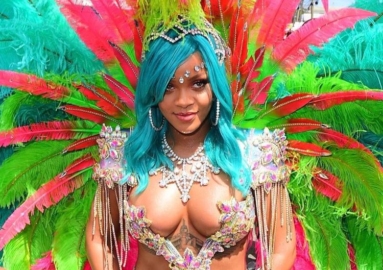 La extraña nueva moda de Rihanna
