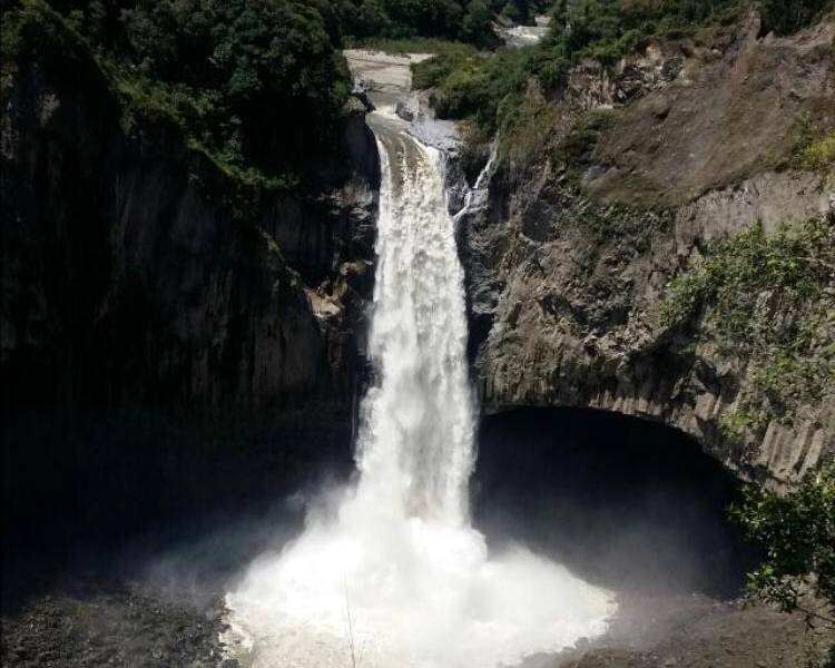 Cascada San Rafael implosiona y afecta su caudal