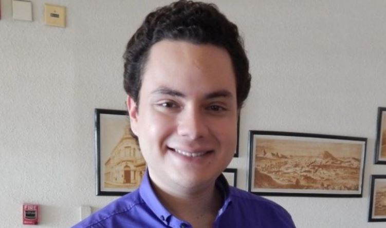 La voz del &quot;José José&quot; de Netflix llega a Ecuador