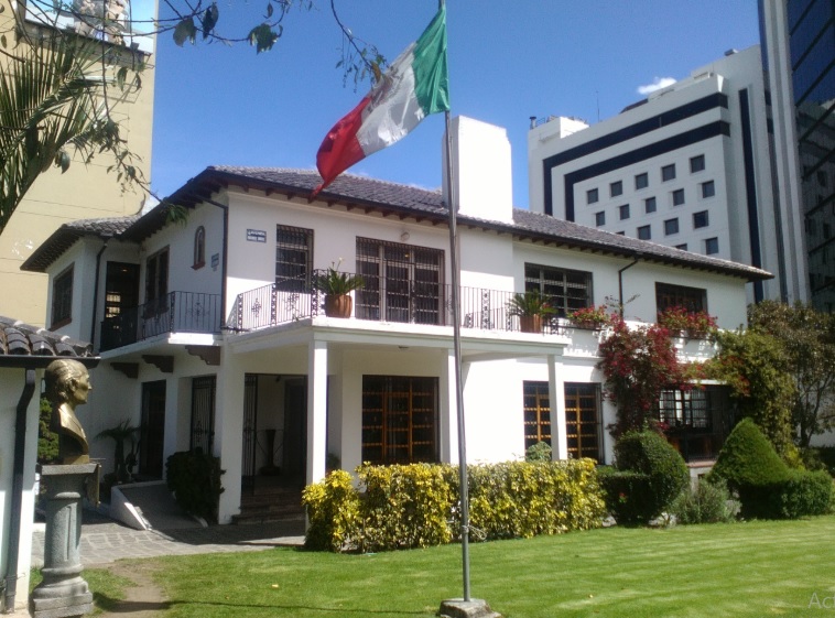 Asambleístas en embajada de México no recibirán sueldo