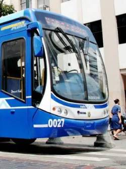 Metrovía de Guayaquil: usuarios denuncian que botón de pánico no funciona | 30-10-2025