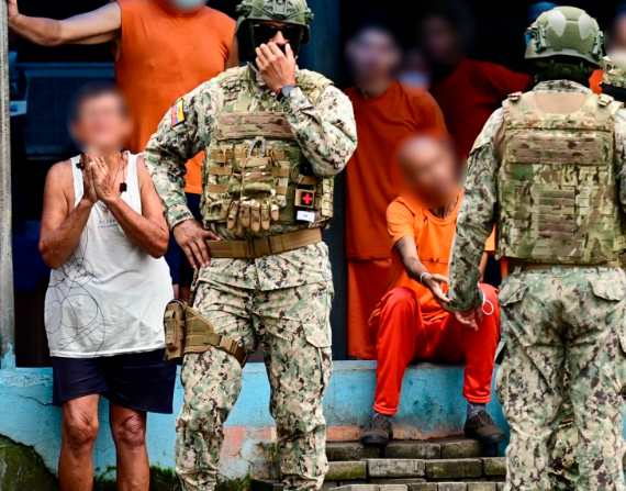 Siete reos más fallecieron en un solo día en el complejo Penitenciario de Guayaquil.