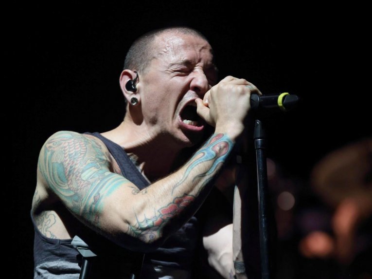Encuentran muerto a Chester Bennington, vocalista de Linkin Park