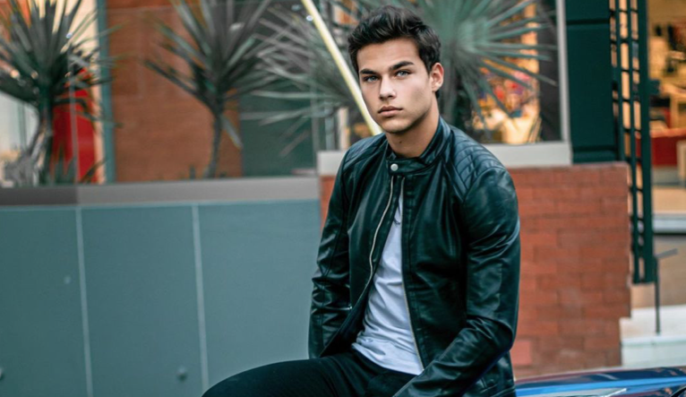 Estas son las mejores fotos de Gastón Asin, el nuevo integrante de El Poder del Amor 2