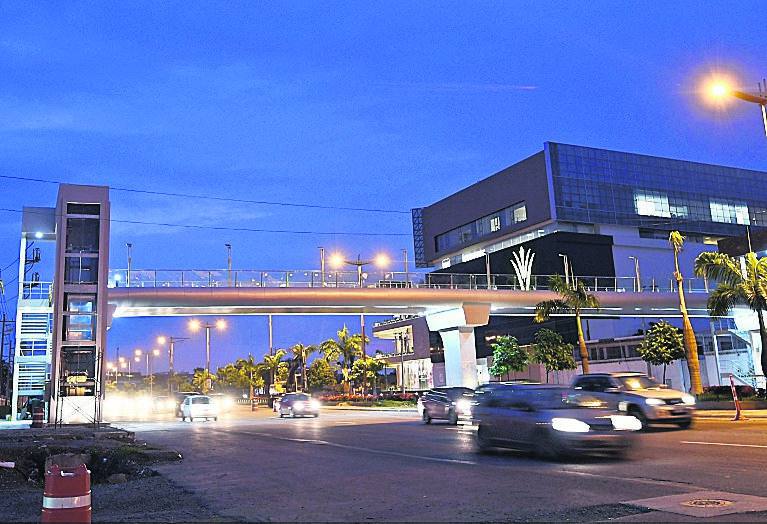 Locales en Samborondón atenderán hasta las 00:00 y con aforo del 75%