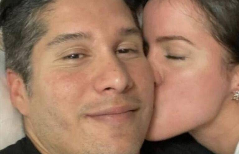 Chyno Miranda y Astrid Falcón juntos.