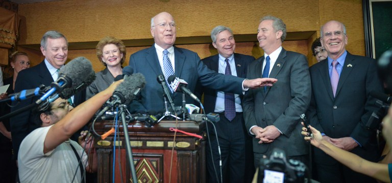 Legisladores de EE.UU. hablan con cardenal y funcionarios cubanos