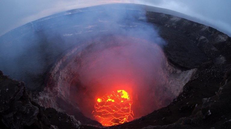 Kilauea: advierten riesgo de erupción a gran escala