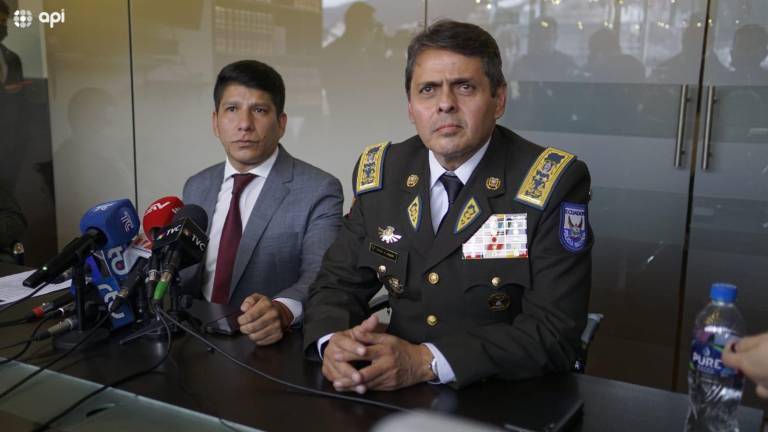 Los 5 generales de la Policía, a quienes se revocó visas a EEUU, no tienen investigaciones en Fiscalía