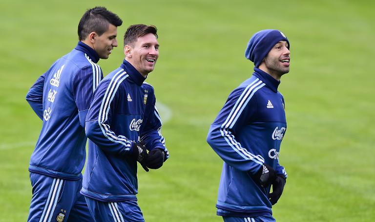 Es fútbol, no guerra: la final Chile-Argentina se juega entre "hermanos"