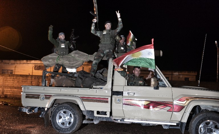Refuerzos de combatientes kurdos iraquíes entraron a Kobane