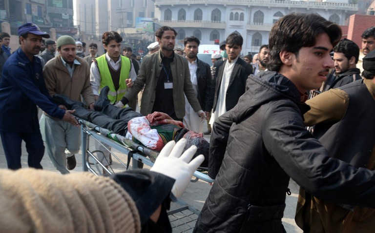 Adolescente pakistaní se hizo el muerto y sobrevivió tras ataque talibán