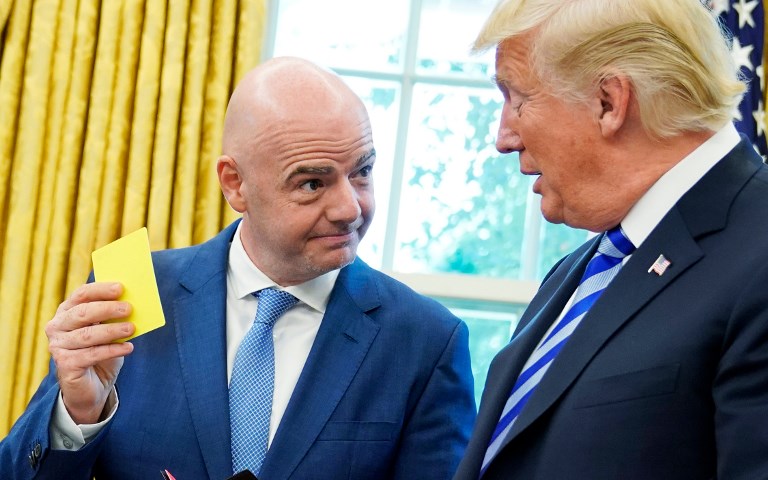 Infantino - Trump, la reunión que da luz verde al Mundial-2026