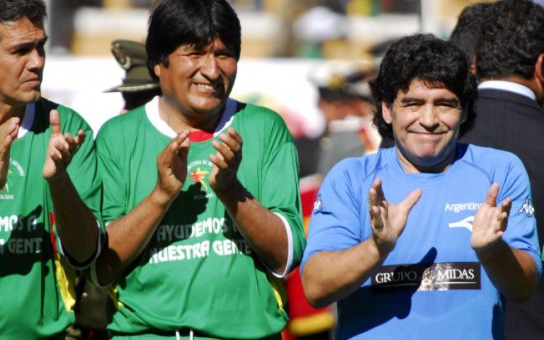 Maradona podría ser seleccionador de Bolivia