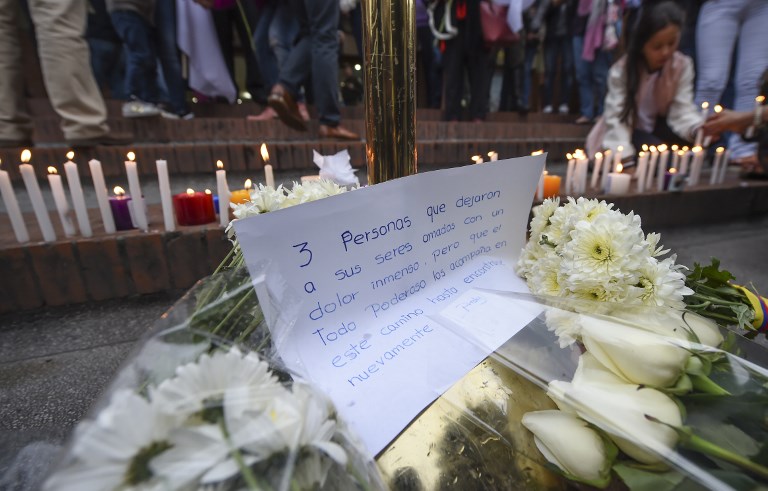 Realizan sentido tributo a francesa víctima de atentado en Colombia