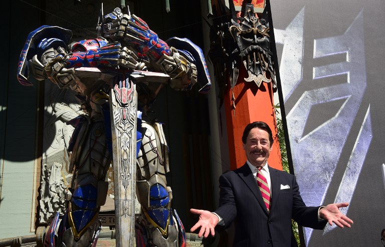 Hollywood rinde homenaje a Optimus Prime con gigantesca estatua