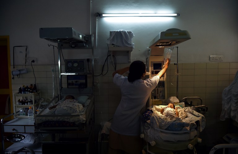 India se propone reformar las adopciones para erradicar el "robo de bebés"