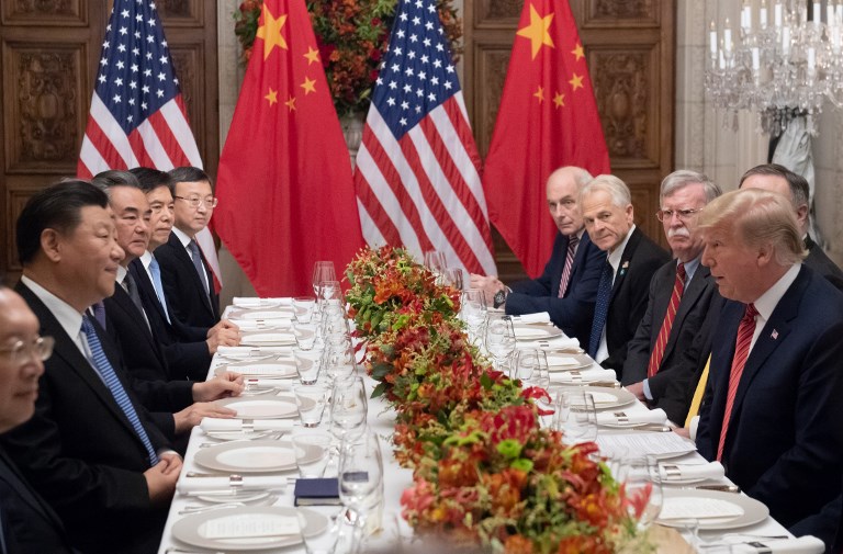 EEUU y China pactan una tregua comercial