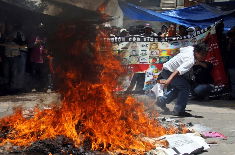 Memoria de los 43 estudiantes desaparecidos abandera boicot electoral en México