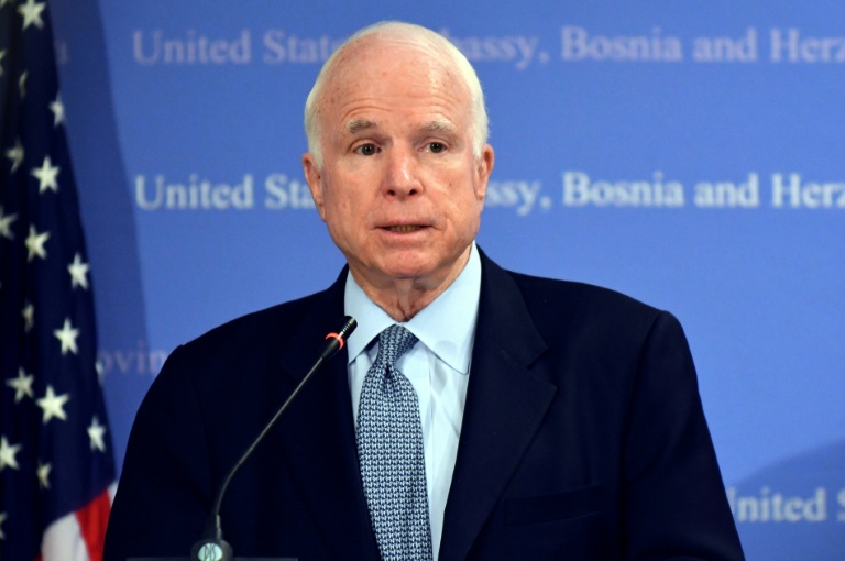 Murió el senador estadounidense John McCain