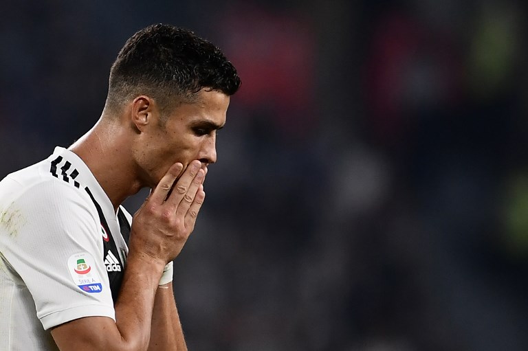 Acciones de Juventus caen 10% por acusación a Cristiano