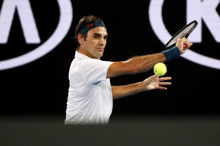 Federer, Nadal y Sharapova avanzan sin problemas