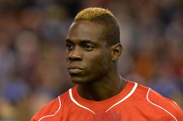 DT del Liverpool estalla contra el comportamiento de Balotelli