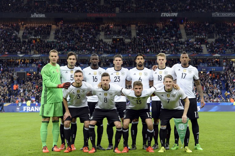 La selección alemana pasó la noche en el Estadio de Francia