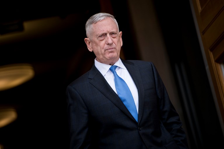 Secretario de Defensa de EEUU renuncia al cargo