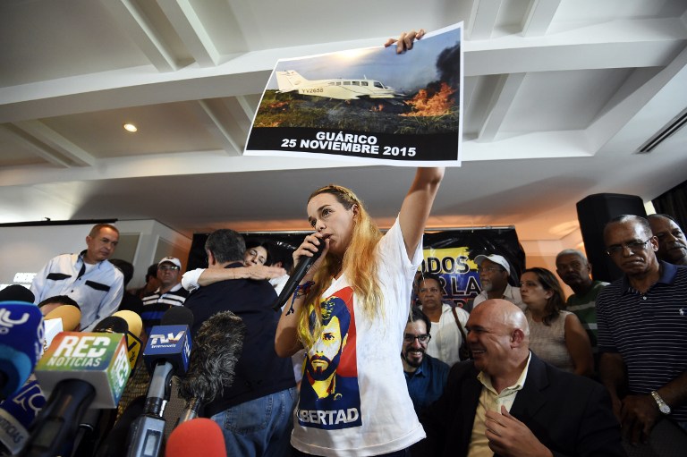 &quot;Me quieren matar&quot;, dice esposa del opositor venezolano preso Leopoldo López