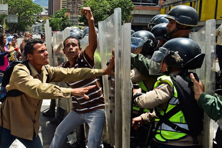 Venezuela: oposición, a la espera de reglas para activar referendo