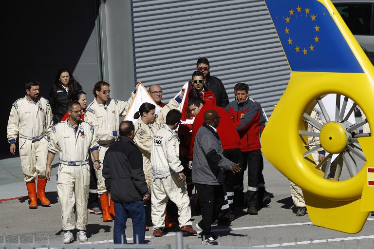 Fernando Alonso, evacuado al hospital tras un accidente en los ensayos de Montmeló