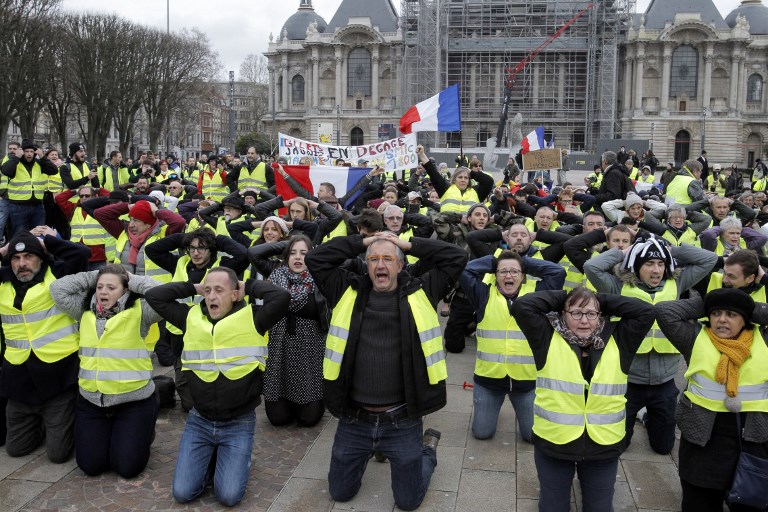 Macron se dirige al país para intentar desactivar la crisis en Francia