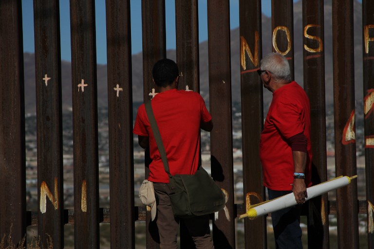 Patrulla fronteriza de EE.UU. asegura que el muro de Trump es “necesario”