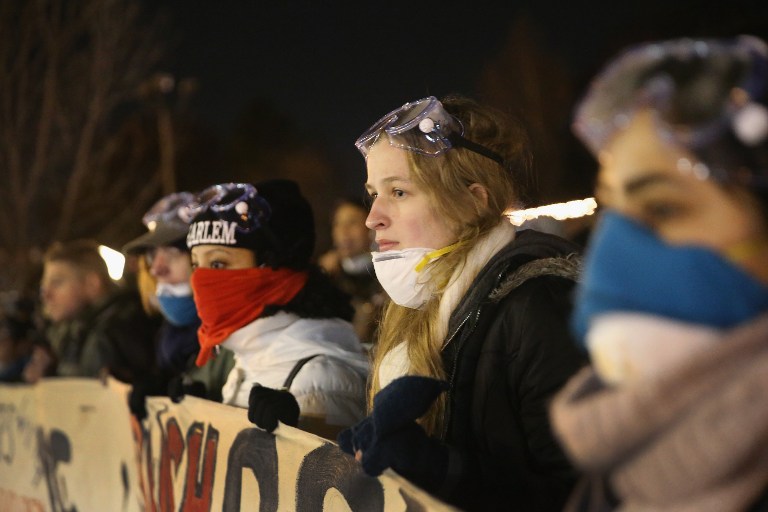 EEUU: 15 arrestados en nuevas manifestaciones en Ferguson