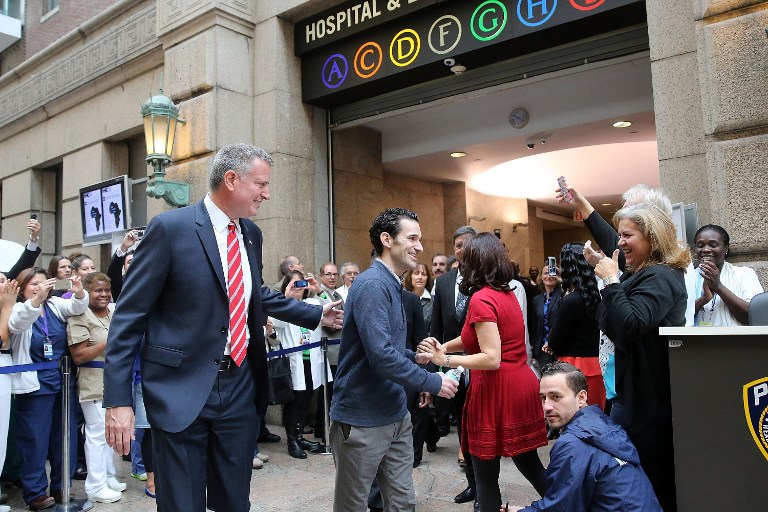 Nueva York se declara &quot;libre&quot; de ébola y festeja curación de último caso