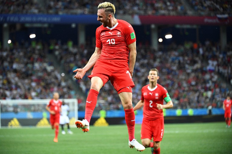 Suiza selló su pase a octavos de final con empate ante Costa Rica