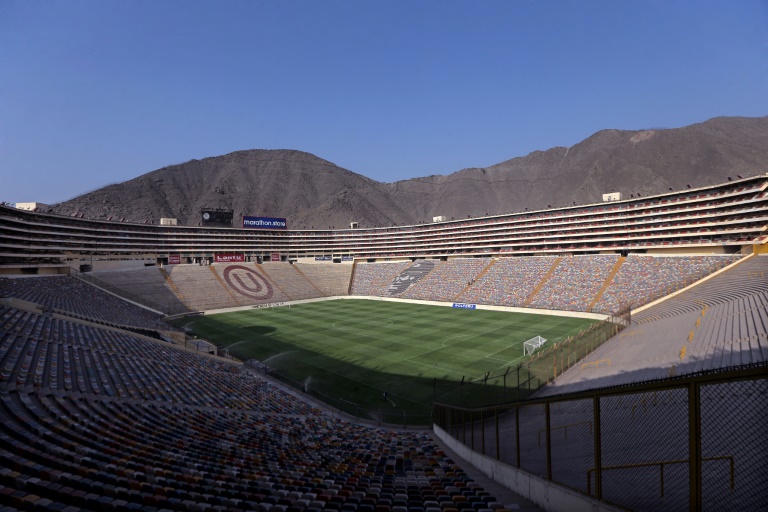 Roban 309 accesorios de comunicación del estadio Monumental de Lima