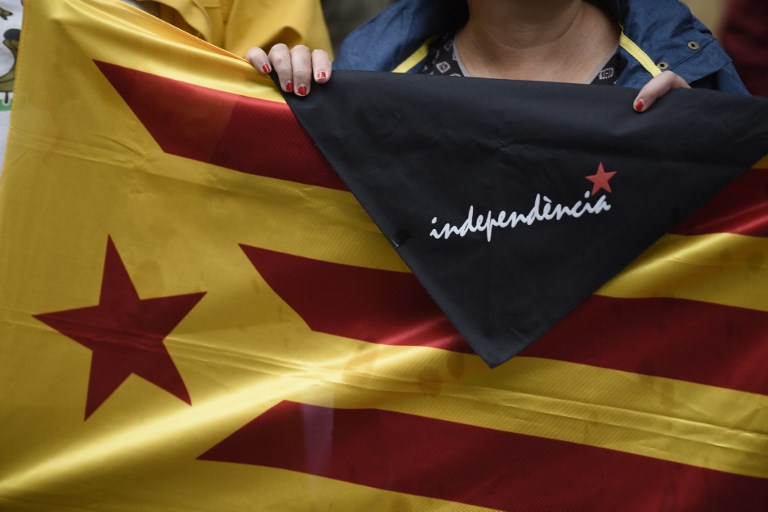 Los alcaldes de Cataluña, entre el apoyo y el rechazo al referéndum de independencia