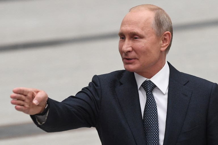 Vladimir Putin da bienvenida a equipos y fanáticos mundialistas