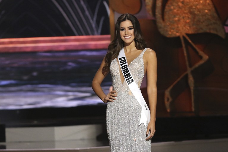 La colombiana Paulina Vega es la nueva Miss Universo